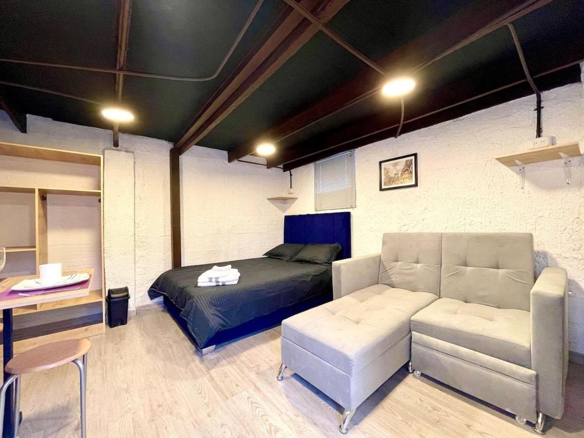 Super Apartamento Central En Casa Colonial Bogota Bagian luar foto